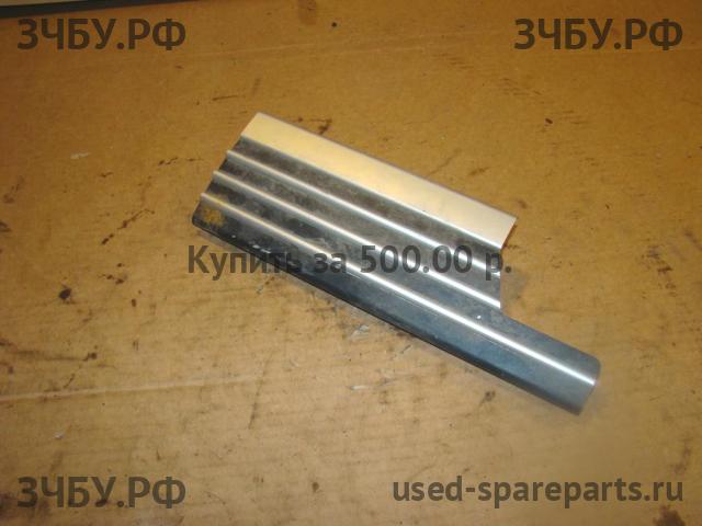 Land Rover Range Rover 3 (LM) Накладка на порог (кузов внутри)