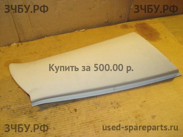 Land Rover Range Rover 3 (LM) Накладка стойки задней левой