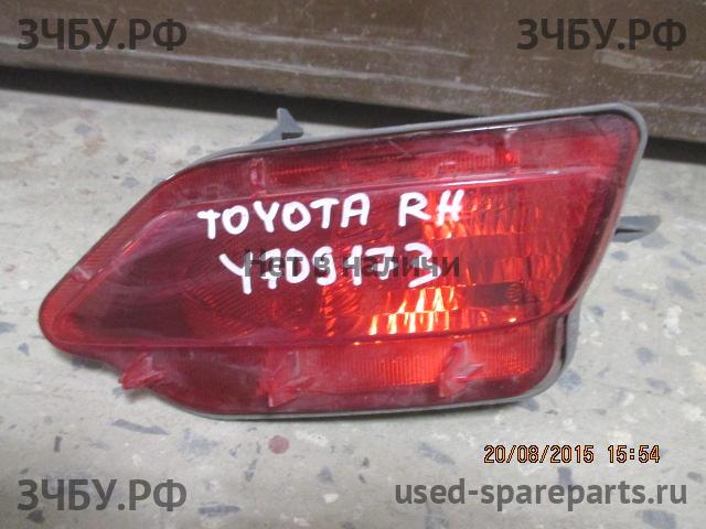 Toyota RAV 4 (4) Фонарь задний в бампер правый