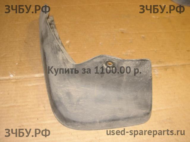 Nissan Qashqai (J11) Брызговик (комплект)