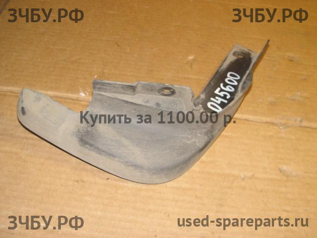 Nissan Qashqai (J11) Брызговик (комплект)
