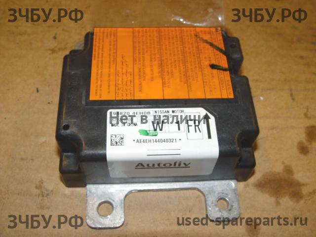 Nissan Qashqai (J11) Блок управления AirBag (блок активации SRS)
