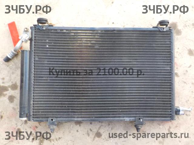 Toyota Yaris 1 Радиатор кондиционера