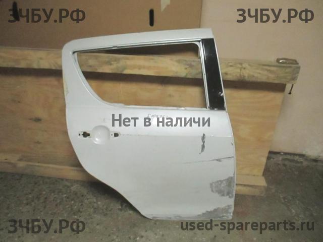 Suzuki Swift 3 Дверь задняя правая