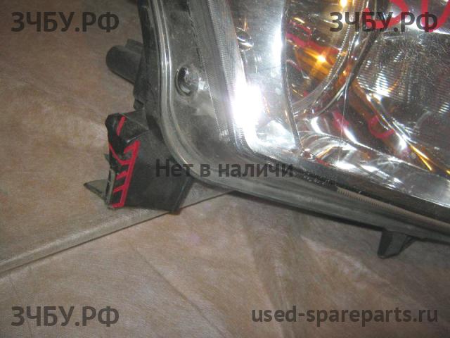 Nissan Qashqai (J10) Фара правая