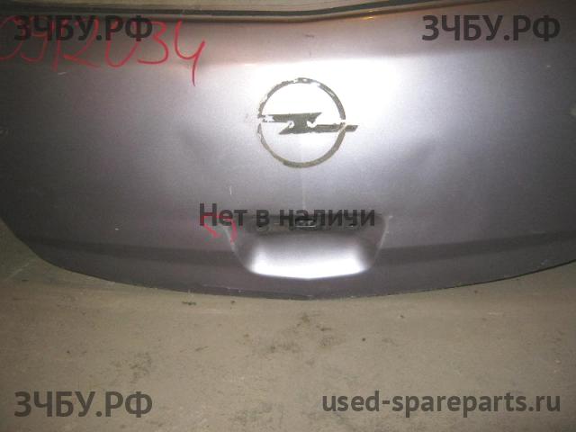 Opel Corsa D Дверь багажника