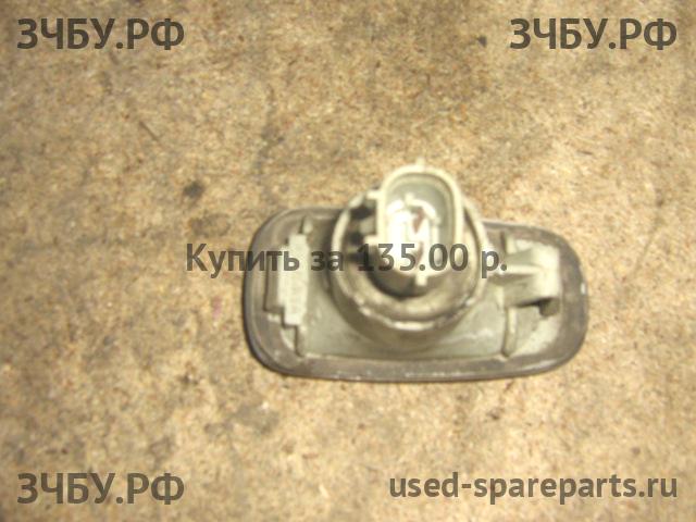 Toyota Land Cruiser 120 (PRADO) Указатель поворота в крыло (повторитель)