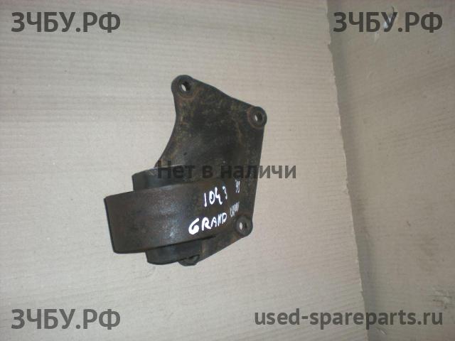 Jeep Grand Cherokee 2 Опора двигателя