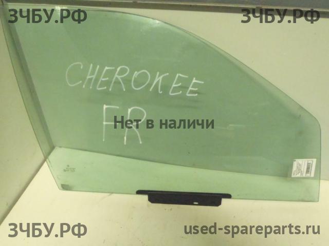 Jeep Grand Cherokee 2 Стекло двери передней правой