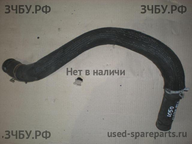 Jeep Liberty 1 Патрубок радиатора