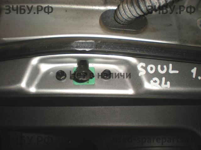 KIA Soul 1 Ограничитель двери
