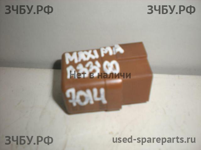 Nissan Maxima 3 (CA33) Реле