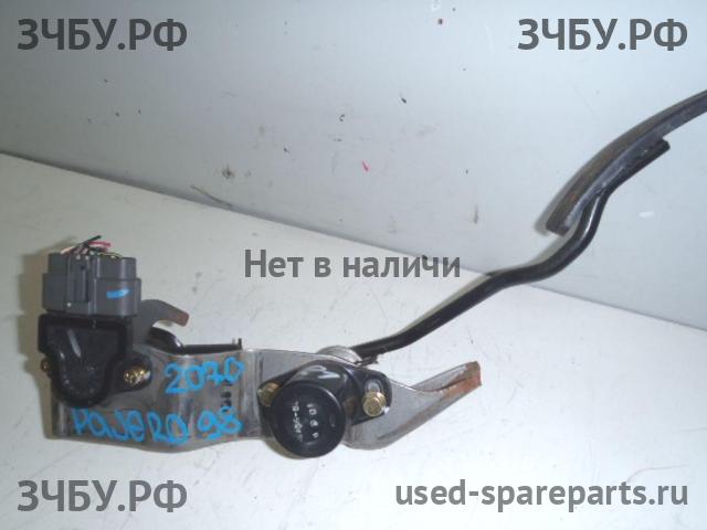 Mitsubishi Pajero/Montero Sport 1 (K9) Педаль газа