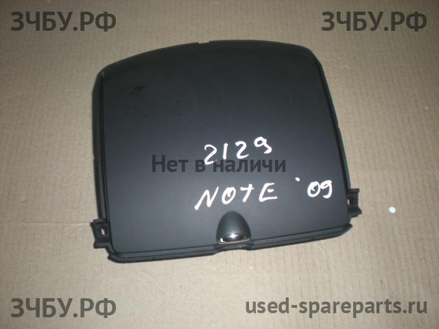 Nissan Note 1 (E11) Ящик