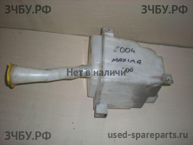 Nissan Maxima 3 (CA33) Бачок омывателя лобового стекла