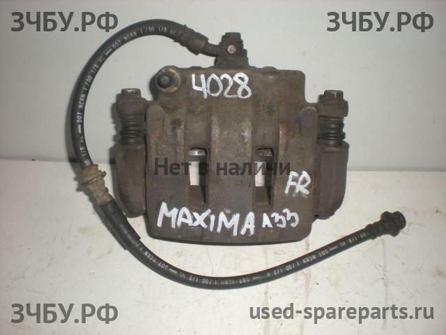 Nissan Maxima 3 (CA33) Суппорт передний правый (в сборе со скобой)