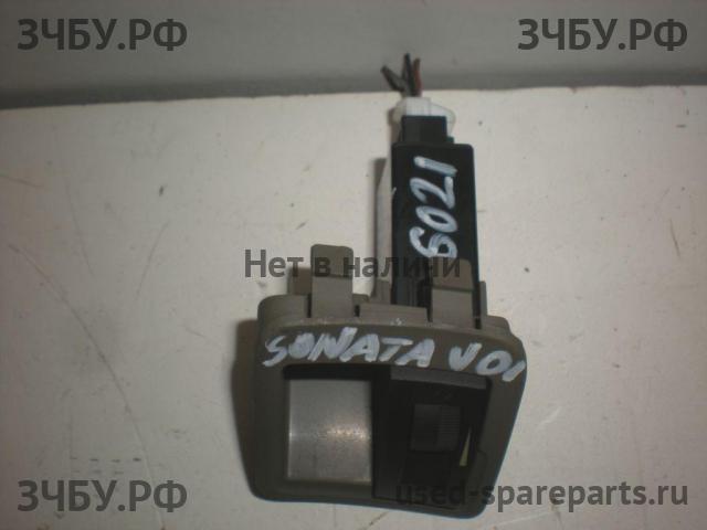 Hyundai Sonata 5 Кнопка
