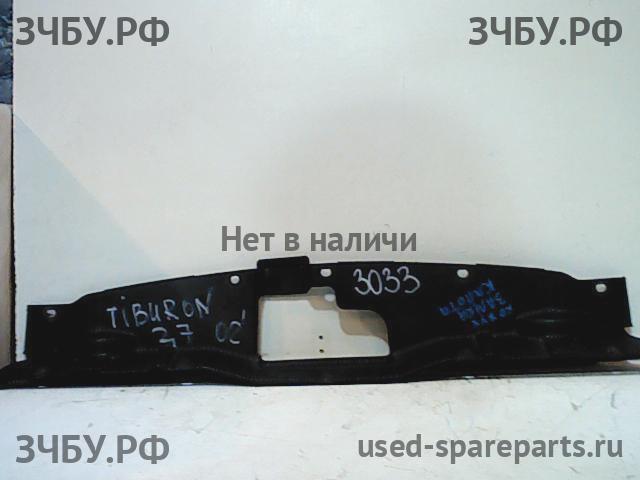 Hyundai Tiburon 2 Кожух замка капота