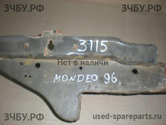Ford Mondeo 2 Корпус аккумулятора