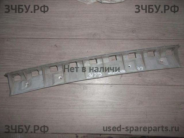 Ford Mondeo 3 Направляющая заднего бампера