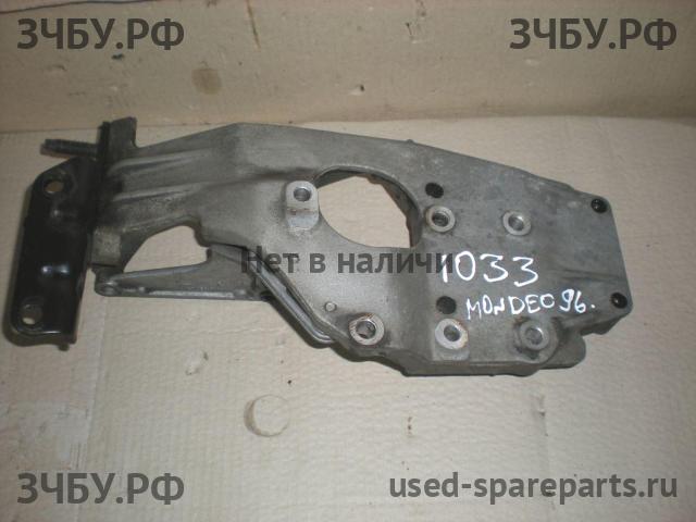 Ford Mondeo 2 Кронштейн