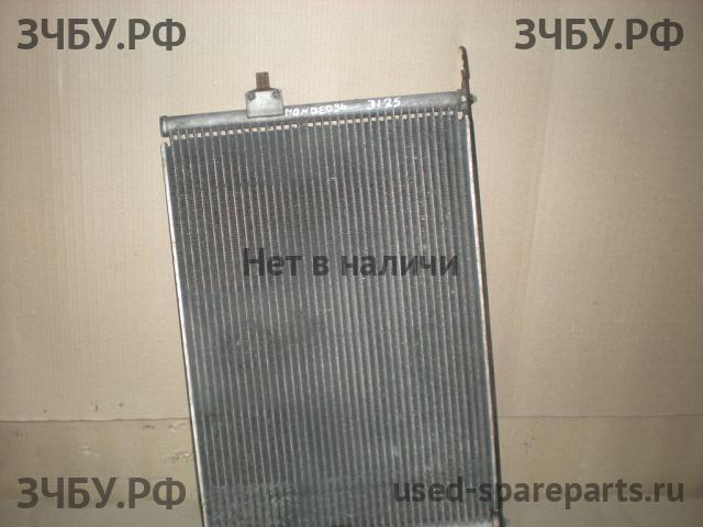 Ford Mondeo 2 Радиатор кондиционера