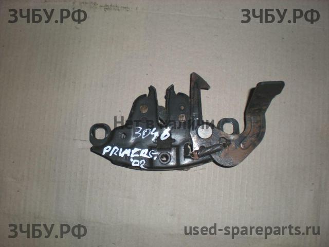 Nissan Primera P12 Замок капота