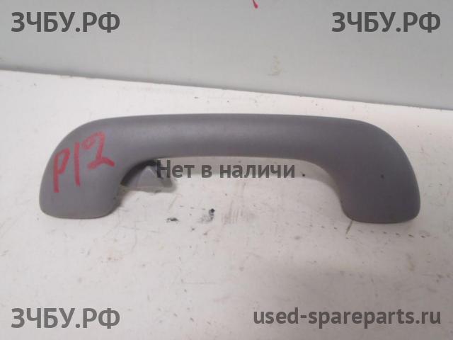 Nissan Primera P12 Ручка внутренняя потолочная