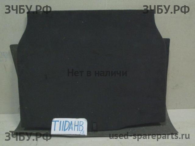 Nissan Tiida 1 Обшивка пола