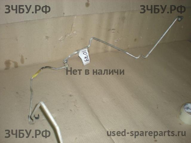 Nissan Primera P12 Трубка охлаждающей жидкости
