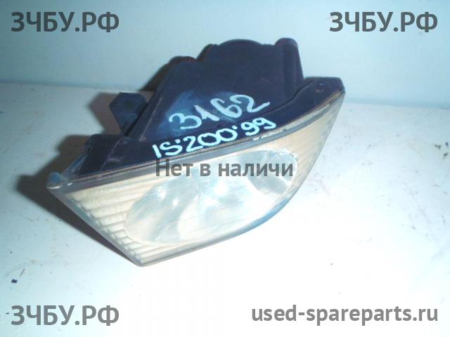 Lexus IS (1) 200/300 ПТФ левая