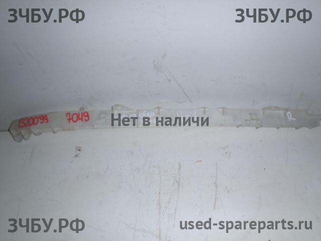 Lexus IS (1) 200/300 Кронштейн