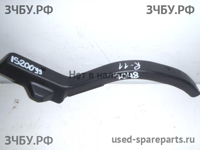 Lexus IS (1) 200/300 Обшивка багажника задней панели