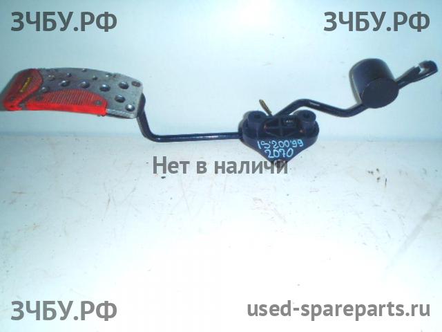 Lexus IS (1) 200/300 Педаль газа