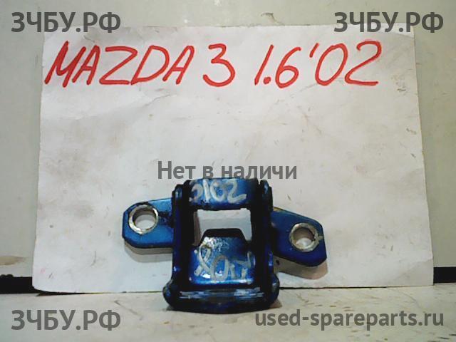 Mazda 3 [BK] Петля двери передней правой
