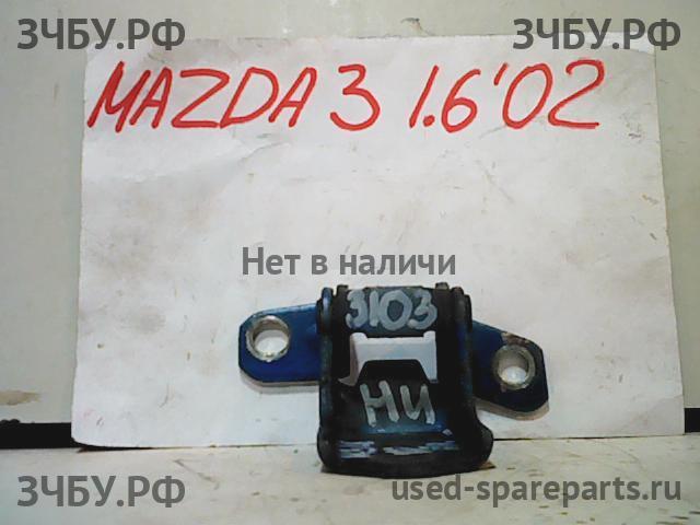 Mazda 3 [BK] Петля двери передней правой