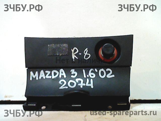 Mazda 3 [BK] Пепельница
