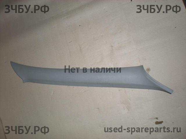 Mitsubishi Carisma (DA) Накладка стойки передней правой