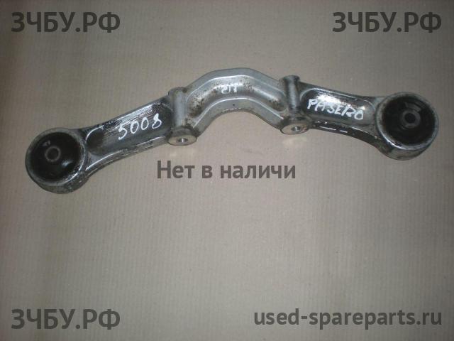 Mitsubishi Pajero/Montero 3 Опора заднего редуктора