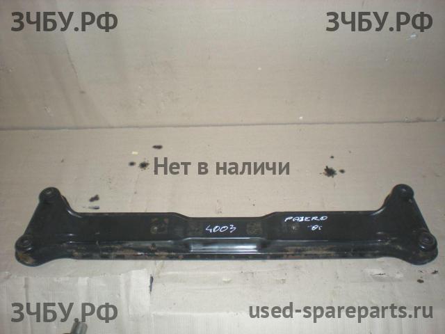 Mitsubishi Pajero/Montero 3 Балка передняя поперечная (подрамник)