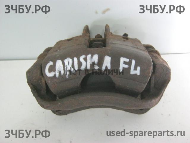 Mitsubishi Carisma (DA) Суппорт передний левый (в сборе со скобой)