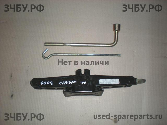 Mitsubishi Carisma (DA) Домкрат