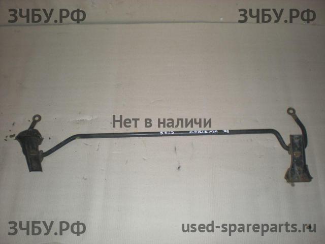 Mitsubishi Carisma (DA) Стабилизатор задний