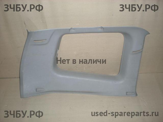Mitsubishi Pajero/Montero 3 Обшивка багажника боковая левая