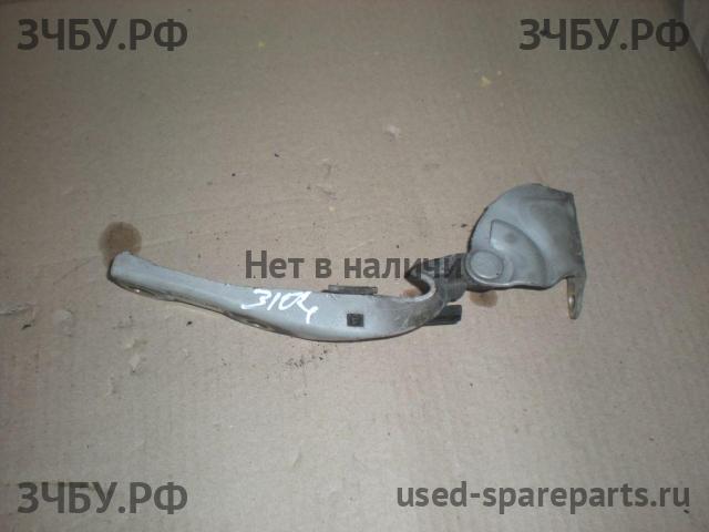 Hyundai Getz Петля капота