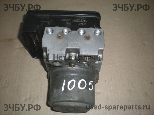 Honda Accord 7 Блок ABS (насос)