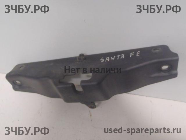 Hyundai Santa Fe 1 (SM) Кожух замка капота