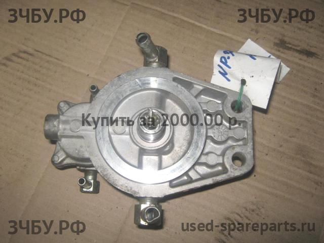 Nissan NP300 1 (D40) Насос подкачки
