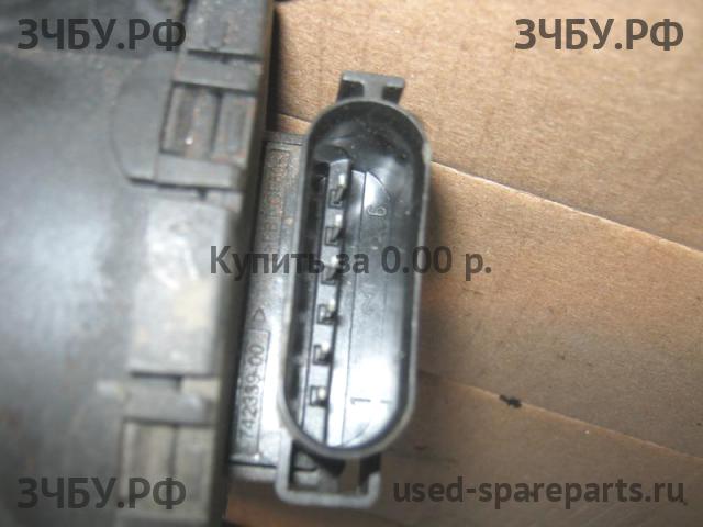Ford Focus 2 Педаль газа