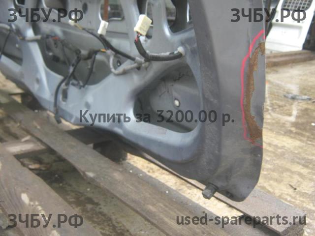 Honda Civic 8 (5D) Дверь багажника